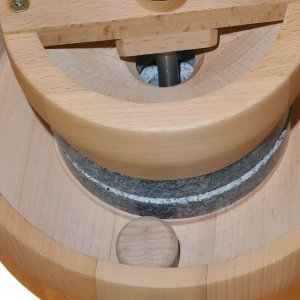 Bild 1 zu Artikel Handgetreidemühle Salzburger MH4 